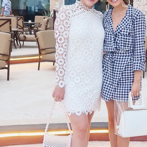 Monique Lhuillier Dress - Picture 5 of 13